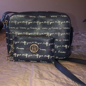 Tommy Hilfiger matching bag & card wallet